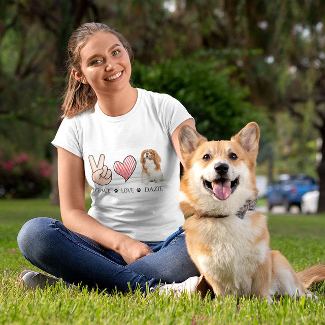 0015479_custom-photo-short-sleeve-t-shirt-custom-pet-lovers-t-shirts-peace-and-love-personalized-pet-picture_640.jpeg