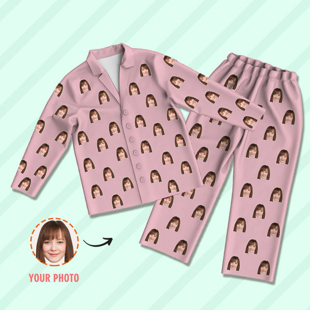 0053200_personalized-photo-pajamas-customized-family-pajamas-complete-set_640.jpeg