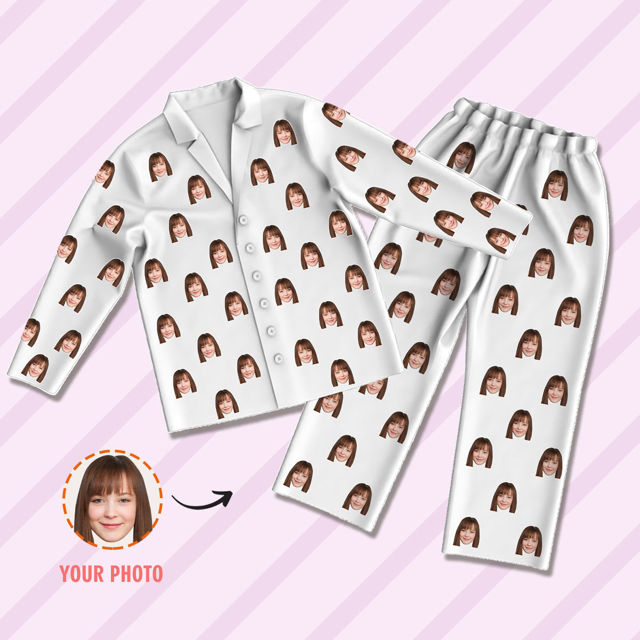 0053201_personalized-photo-pajamas-customized-family-pajamas-complete-set_640.jpeg